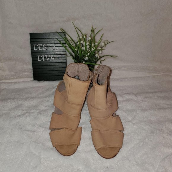 FREE PEOPLE EFFIE STACKED HEEL SHOES-37 TAN - Picture 6 of 8